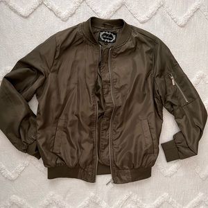 Olive green thin bomber jacket